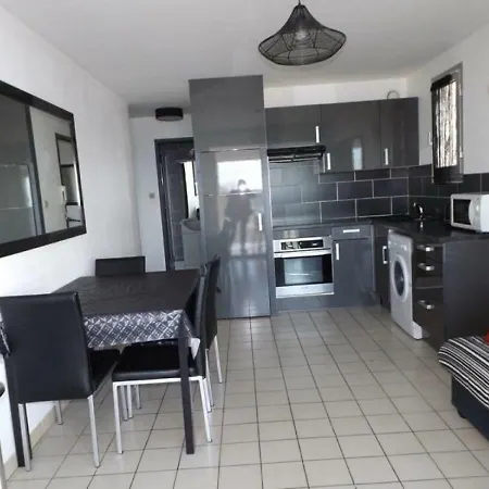 Location Le Grau D'agde 2 Pieces 4 Personnes 38 Apartmán *
