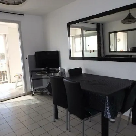 Location Le Grau D'agde 2 Pieces 4 Personnes 38 *